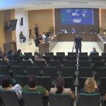 Vereadores aprovam criação da Secretaria de Mobilidade e operações de crédito em sessão extraordinária